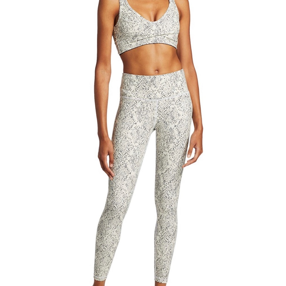 Varley Kellam bra and Century legging set size small